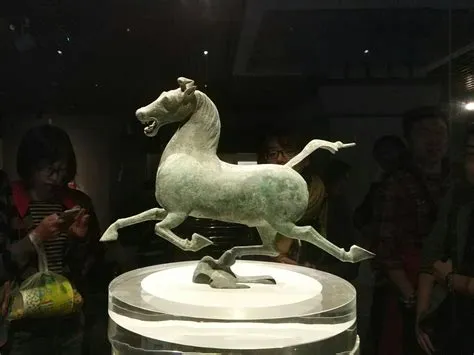  Gansu Provincial Museum: Tarihi Eserlerin Gizemli Dünyasına Yolculuk!